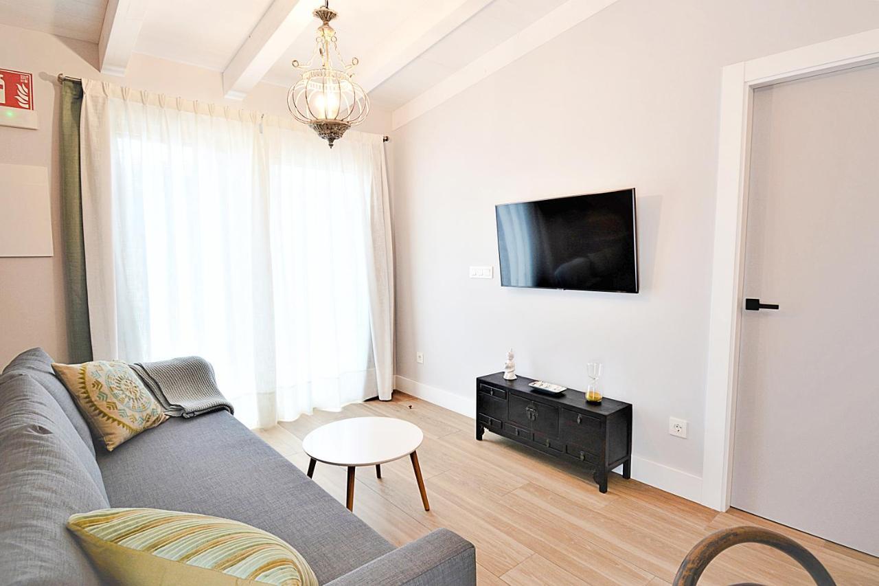 Galihost - Apartamentos Mamuela Ribadumia Εξωτερικό φωτογραφία