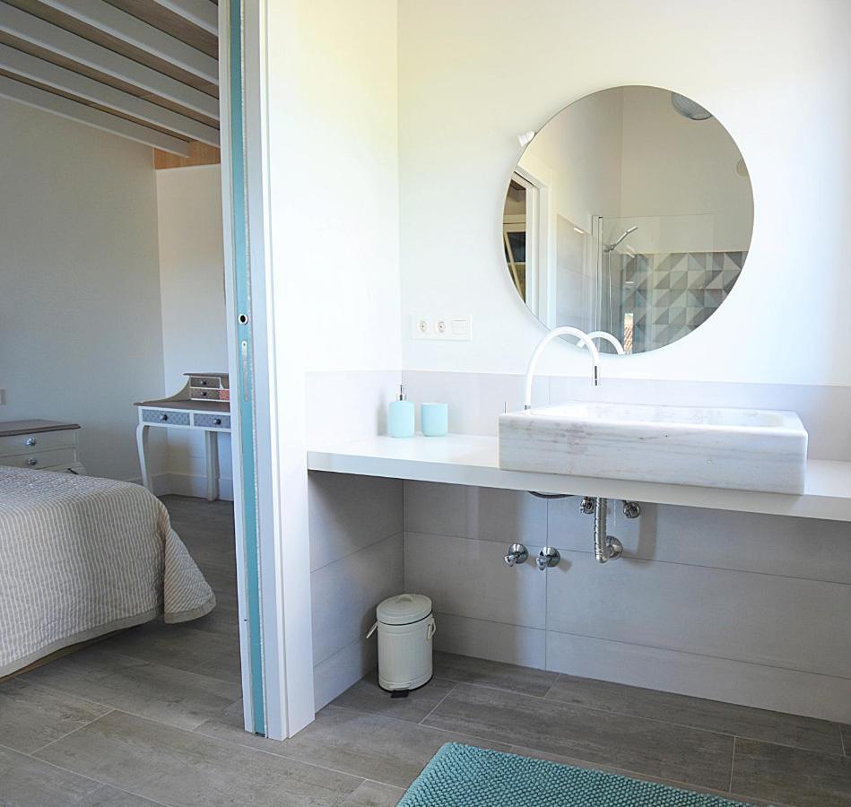 Galihost - Apartamentos Mamuela Ribadumia Εξωτερικό φωτογραφία