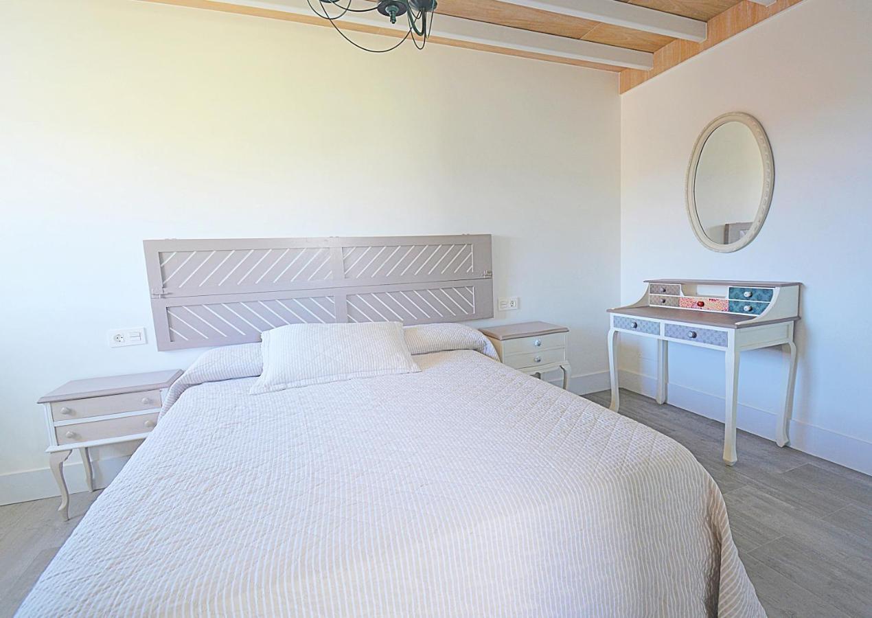 Galihost - Apartamentos Mamuela Ribadumia Εξωτερικό φωτογραφία