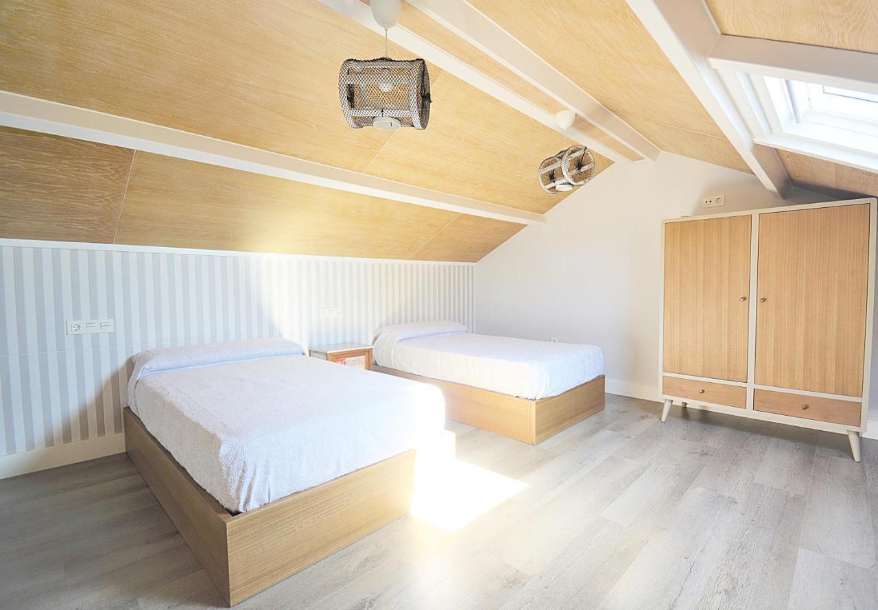 Galihost - Apartamentos Mamuela Ribadumia Εξωτερικό φωτογραφία